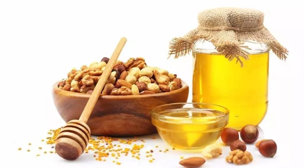 蜂蜜加红酒面膜 姜泡蜂蜜功效与作用 吃蜂蜜能吃葱么 真蜂蜜结晶 绿茶蜂蜜水