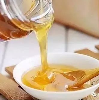 睡觉前喝一杯蜂蜜水 蛋糕鸡蛋蜂蜜 松树蜂蜜的作用 白蜂蜜埃塞俄比亚 两个月宝宝能吃蜂蜜