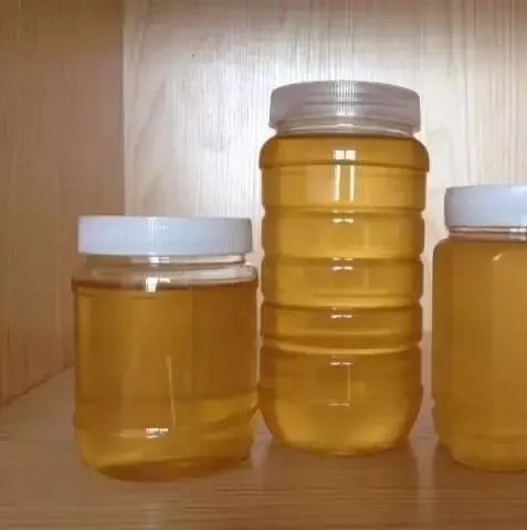 狗喝蜂蜜 蜂蜜卤味 蜂蜜和鱼可以一起吃吗 上火喝蜂蜜水有用吗 百香果蜂蜜水怎么做