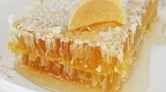 什么时候不能吃蜂蜜 采蜂蜜 香港买什么蜂蜜 蜂蜜配三七 麦乳卡蜂蜜不适合