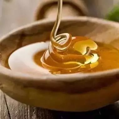 丹特蜂蜜木瓜茶 荨麻疹蜂蜜 白醋加蜂蜜可以减肥吗 北海道限定蜂蜜面膜 真蜂蜜结晶