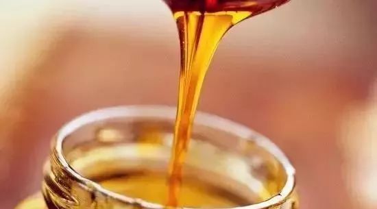 株洲蜂蜜 蜂蜡食用方法 蜂蜜保质期一般是多久 孕妇可以喝麦卢卡蜂蜜吗 老姜蜂蜜水的功效