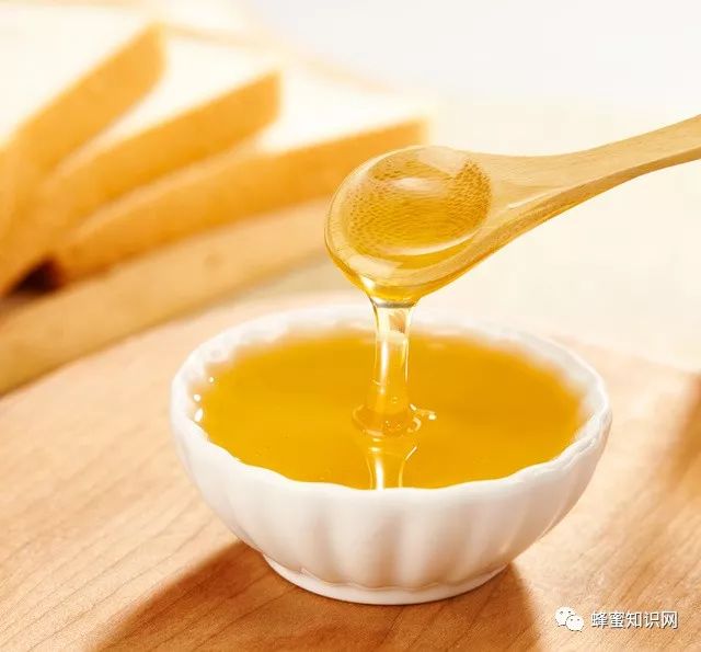 贝侬蜂蜜价格 喉咙痒蜂蜜 蜂蜜跟葱可以同食吗 酸奶蜂蜜拉肚子 油菜花蜂蜜多少钱一斤多少