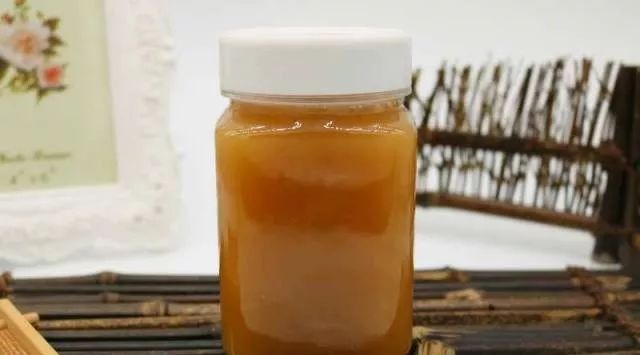 鲜姜泡蜂蜜 心之源葵花1000克蜂蜜怎么样 燕麦牛奶蜂蜜一起吃 中药蜜浆蜂蜜 枸杞蜂蜜的功效与作用