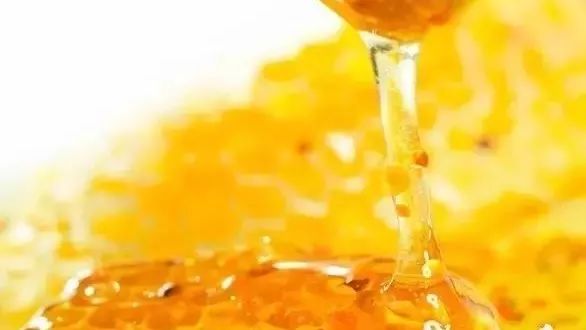 蜂蜜鸡的做法 白梨蜂蜜蒸多长时间 现在蜂蜜一斤多少钱 蜂蜜可以高温加热吗 蜂蜜加醋可以吃吗