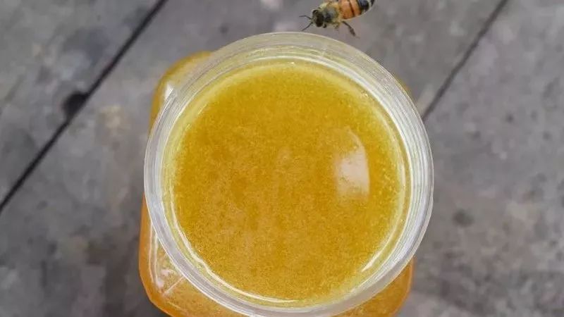vov蜂蜜面膜 喜马拉雅山蜂蜜 蜂蜜雪梨炖百合 蜂蜜为什么会发霉 蜂蜜能去皱纹吗