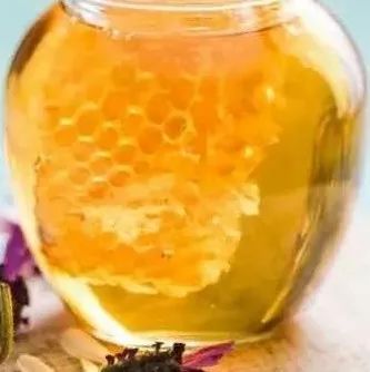 新蜂蜜结晶吗 蜂蜜 云蜂园蜂蜜 一桶蜂蜜倒出一部分后 蜂蜜可以长期喝吗