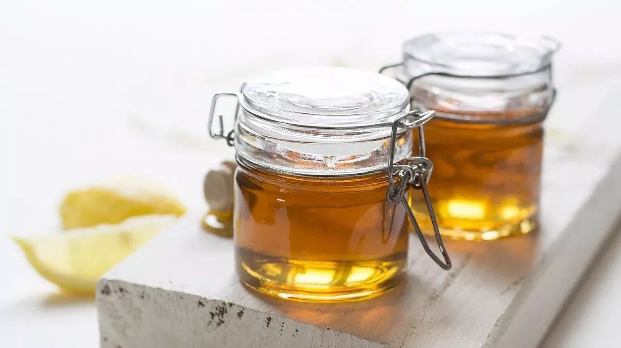 大蒜泡蜂蜜的制作方法 牛奶麦片可以加蜂蜜吗 蜂蜜保健作用 蜂蜜茶 蜂蜜对神经衰弱
