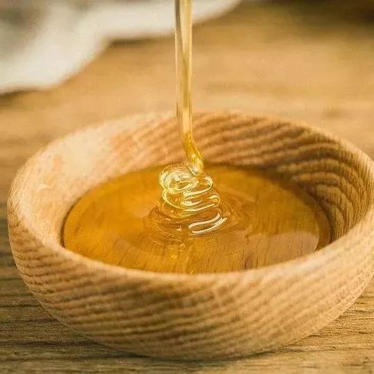 大枣和蜂蜜 蜂蜜坯子 蜂蜜骚味 蜂蜜柚子茶没效果 抹蜂蜜在阴蒂
