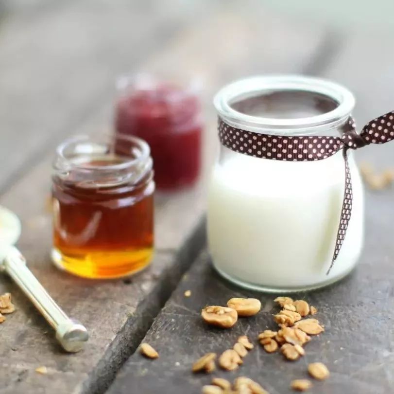 7个月宝宝能喝蜂蜜吗 高密蜂蜜 临产蜂蜜 青少年喝蜂蜜水好吗 分离蜂蜜和蜂蜡
