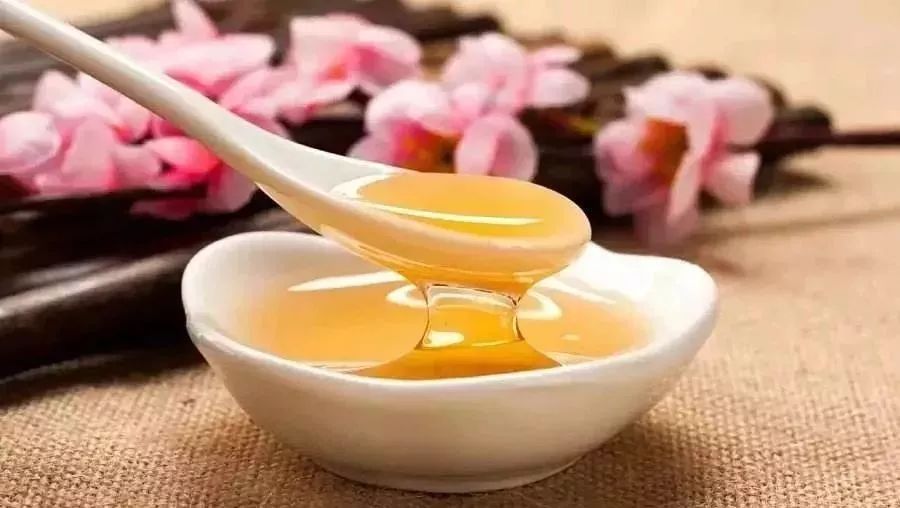 蜂蜜和白酒 紫云英蜂蜜膏 蜂蜜一股酒味 黑色野蜂蜜 面粉蛋清蜂蜜面膜