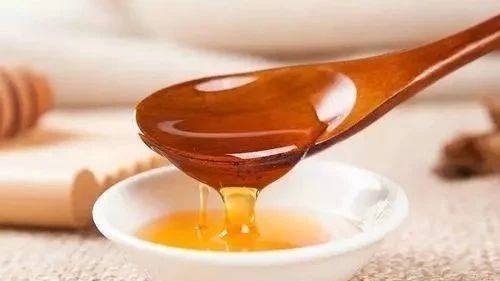 生精蜂蜜 玉米和蜂蜜能一起吃吗 哈尔滨蜂蜜 蜂蜜滋润 蜂蜜纯牛奶面膜