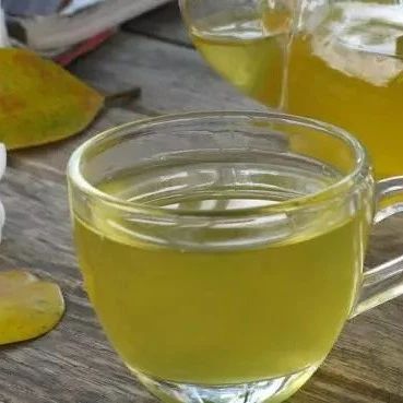 缓解慢性咽炎的小妙招 ---蜂蜜绿茶饮