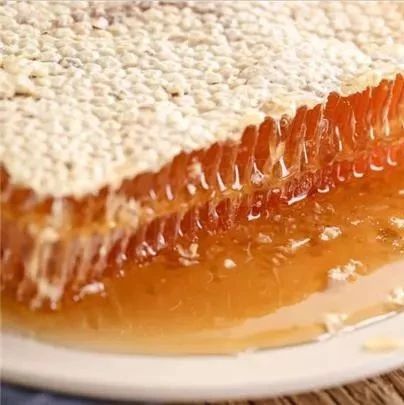 蜂蜜用什么水喝 生蜂蜜可以吃吗 绿茶蜂蜜水 川乌甘草紫豆蔻蜂蜜 舒肤佳蜂蜜润护香皂115克