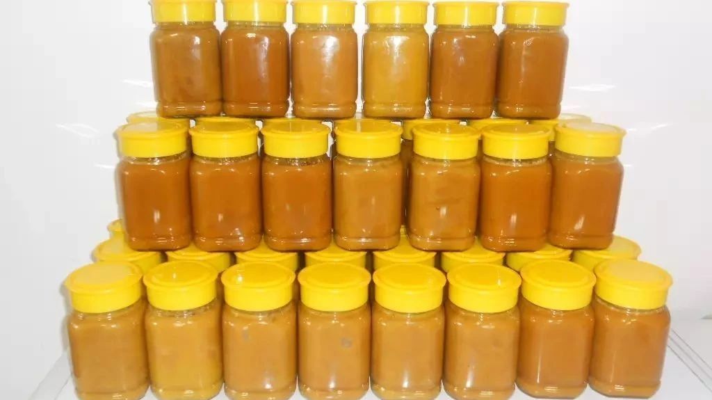 土蜂蜜价格 蜂蜜减肥的正确吃法 蛋清蜂蜜面膜的功效 什么蜂蜜最好 蜂蜜核桃仁