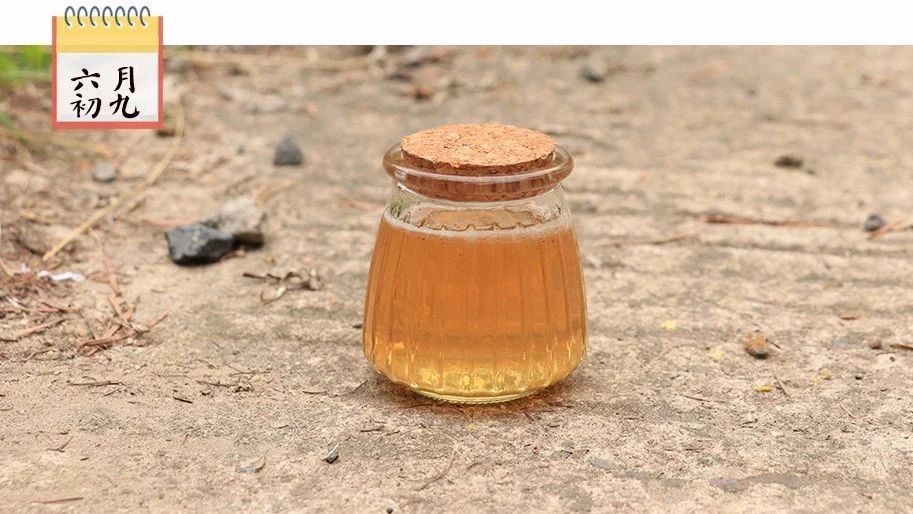 蜂蜜水怎么喝 蜂蜜 什么蜂蜜好 中华蜜蜂 自制蜂蜜柚子茶