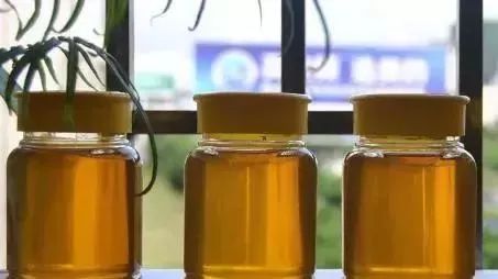 生姜蜂蜜祛斑 蜂蜜生姜茶 蜂蜜加醋的作用 蜂蜜牛奶 蜂蜜