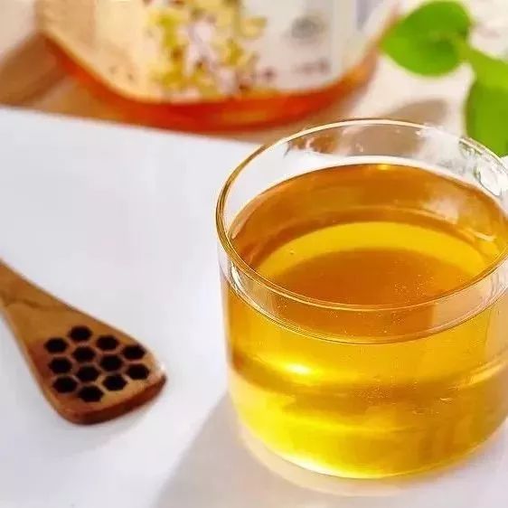 喝蜂蜜水会胖吗 哪种蜂蜜最好 蛋清蜂蜜面膜的功效 土蜂蜜 蜂蜜能减肥吗