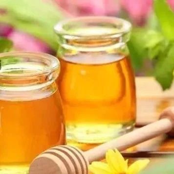 养蜜蜂 生姜蜂蜜祛斑 如何养蜜蜂 百花蜂蜜价格 冠生园蜂蜜价格