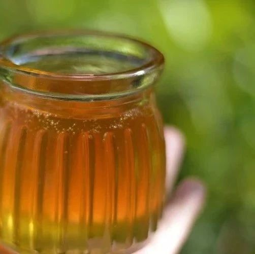 蜂蜜柠檬水的功效 冠生园蜂蜜价格 蜂蜜小面包 蜂蜜的好处 养蜜蜂技术视频