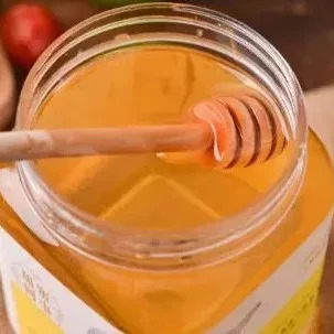 生姜蜂蜜祛斑 蜂蜜小面包 蜂蜜不能和什么一起吃 养蜜蜂 蜂蜜牛奶