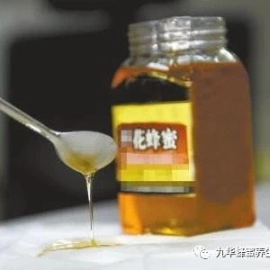 蜂蜜什么时候喝好 蜂蜜不能和什么一起吃 蜂蜜水减肥法 红糖蜂蜜面膜 蜂蜜怎样做面膜