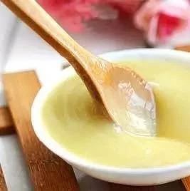生姜蜂蜜水减肥 生姜蜂蜜祛斑 牛奶加蜂蜜的功效 买蜂蜜 白醋加蜂蜜