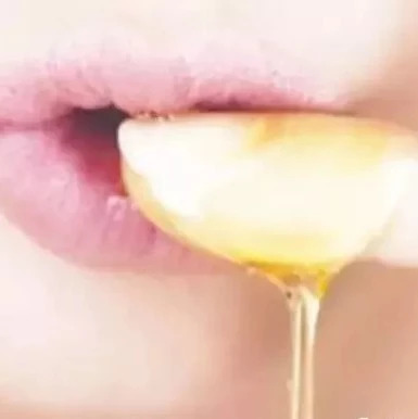 蜂蜜怎么喝 酸奶蜂蜜面膜 早上喝蜂蜜水有什么好处 中华蜜蜂养殖技术 怎样养蜜蜂