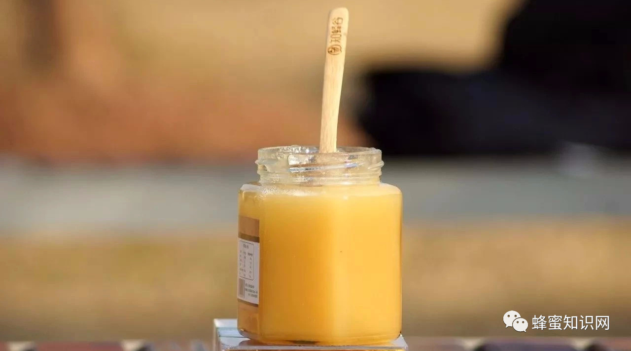 蜜蜂养殖视频 冠生园蜂蜜 蜂蜜怎么美容 姜汁蜂蜜水 蜂蜜加醋的作用与功效