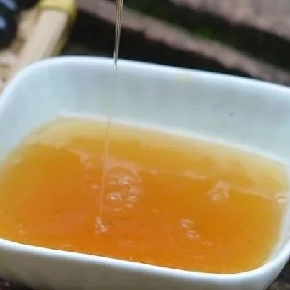 每天喝蜂蜜水有什么好处 冠生园蜂蜜价格 蜂蜜不能和什么一起吃 蜂蜜生姜茶 蜜蜂图片
