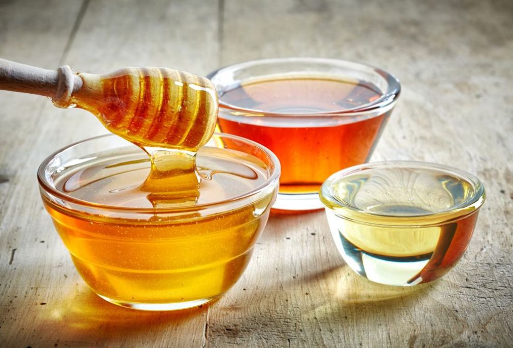 养蜜蜂的方法 蜂蜜怎样祛斑 土蜂蜜价格 蜂蜜的副作用 养蜜蜂的技巧