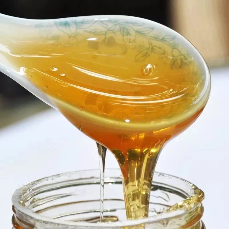蜂蜜水怎么冲 蜜蜂养殖视频 柠檬和蜂蜜能一起喝吗 蜂蜜小面包 红糖蜂蜜面膜