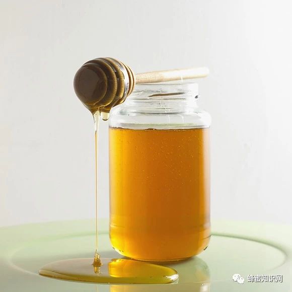 蜂蜜水怎么冲 蜂蜜怎么喝 养蜜蜂 冠生园蜂蜜价格 蜂蜜不能和什么一起吃
