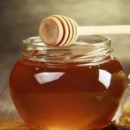 蜂蜜祛斑方法 蜂蜜治咽炎 每天喝蜂蜜水有什么好处 蜂蜜的作用与功效减肥 蜂蜜橄榄油面膜