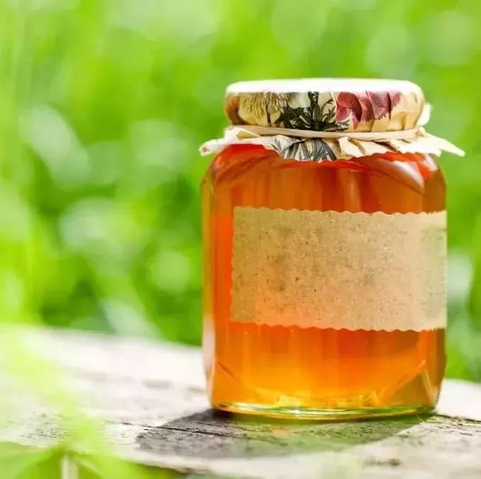 如何养蜂蜜 中华蜜蜂养殖技术 蜂蜜的作用与功效减肥 冠生园蜂蜜价格 养蜜蜂的技巧