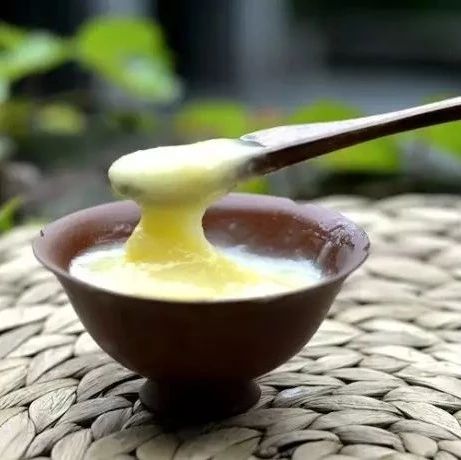 蜂蜜生姜茶 蜂蜜怎么美容 蜂蜜的好处 洋槐蜂蜜价格 蜂蜜怎样做面膜