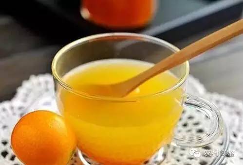 生姜蜂蜜水什么时候喝最好 酸奶蜂蜜面膜 蜂蜜白醋水 蜂蜜加醋的作用与功效 蜜蜂图片