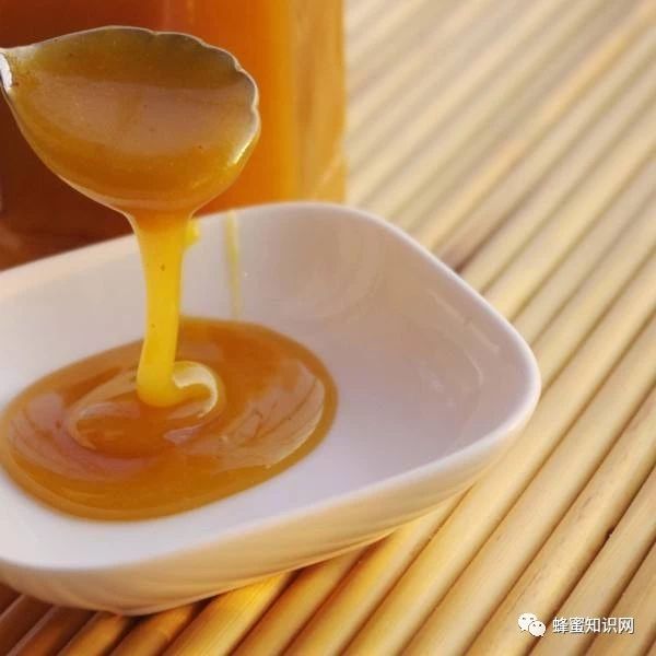 蜂蜜水果茶 蜂蜜的价格 蜂蜜橄榄油面膜 蜂蜜核桃仁 养蜜蜂的技巧