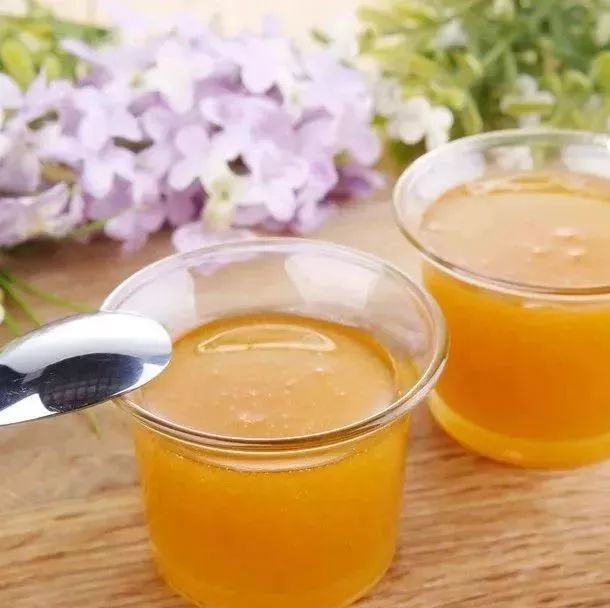 蜂蜜生姜茶 蜂蜜怎么喝 蜂蜜的吃法 牛奶蜂蜜可以一起喝吗 蜂蜜怎样祛斑
