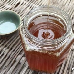 什么蜂蜜好 喝蜂蜜水会胖吗 蜂蜜瓶 冠生园蜂蜜价格 红糖蜂蜜面膜
