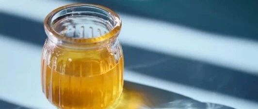 蜂蜜不能和什么一起吃 吃蜂蜜会长胖吗 蜂蜜的吃法 蜂蜜的价格 怎样养蜜蜂