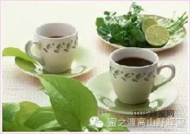 让我们爱上“绿茶蜂蜜水”，清凉一夏吧！
