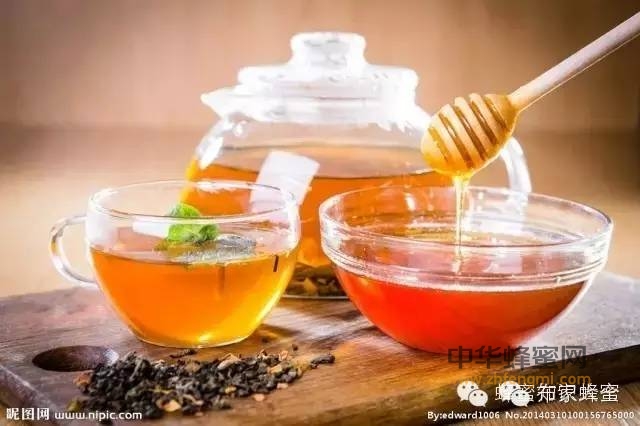 蜂蜜六种吃法治小病 5个时间喝蜂蜜水最有效