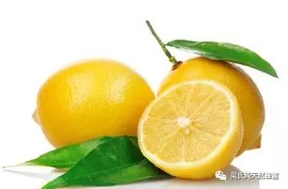 夏季柠檬蜂蜜水，帮你度过清凉一夏