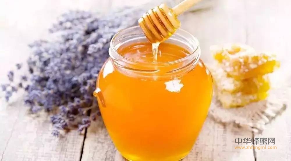 蜂蜜口感有点酸对吗？蜂蜜喝完嘴巴里有点酸是坏了？？