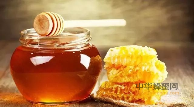 ●蜂蜜加一物，排出全身毒，医生经常喝它！（超管用）