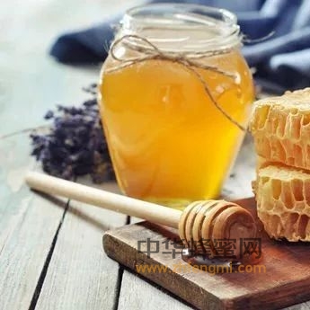 早晚喝蜂蜜的区别大，你喝对了吗？