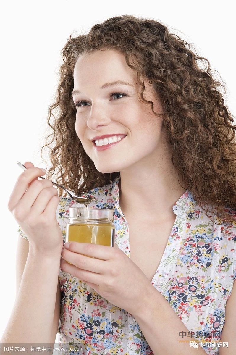 女性冬季喝蜂蜜的六大好处