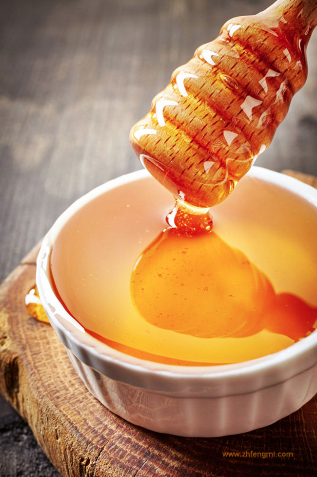 蜂蜜的两大吃法，美味去火两相宜！