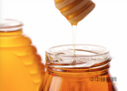 蜜蜂 柠檬和蜂蜜能一起喝吗 什么蜂蜜好 蜂蜜不能和什么一起吃 牛奶蜂蜜可以一起喝吗